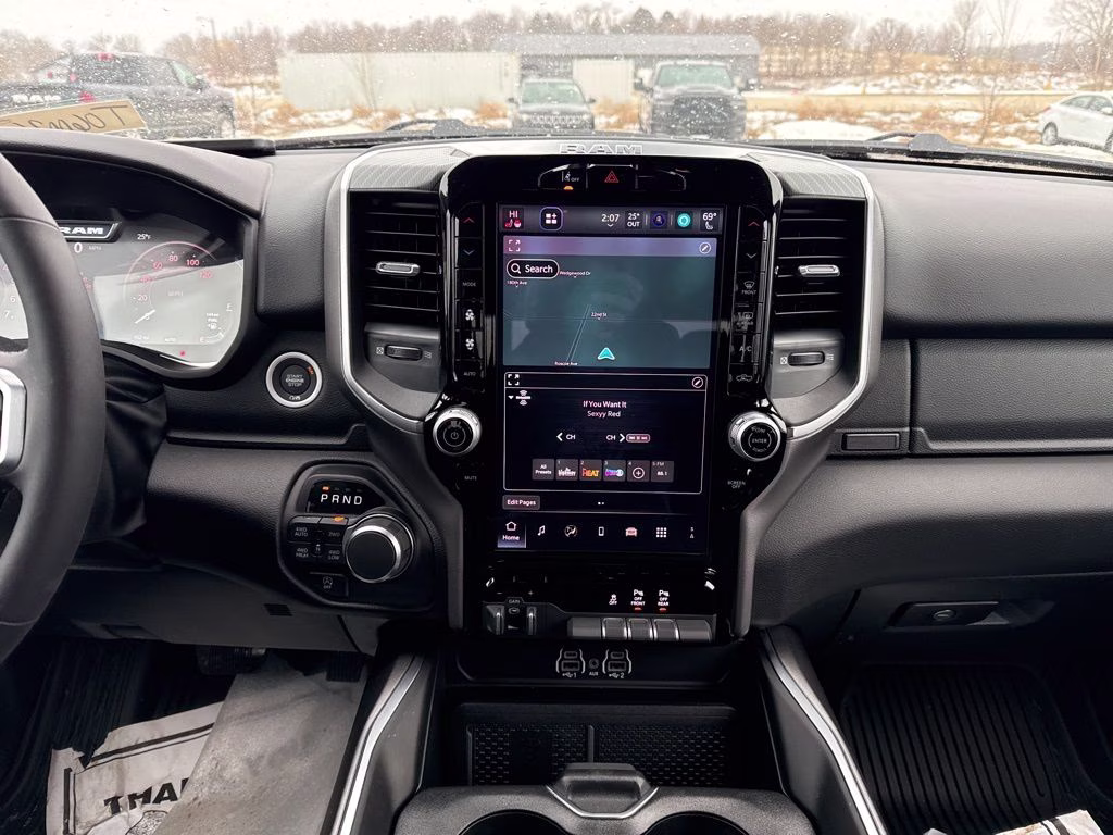 2026 Diamond Black Crystal Pearlcoat Ram 1500 Big Horn 4X4 Truck