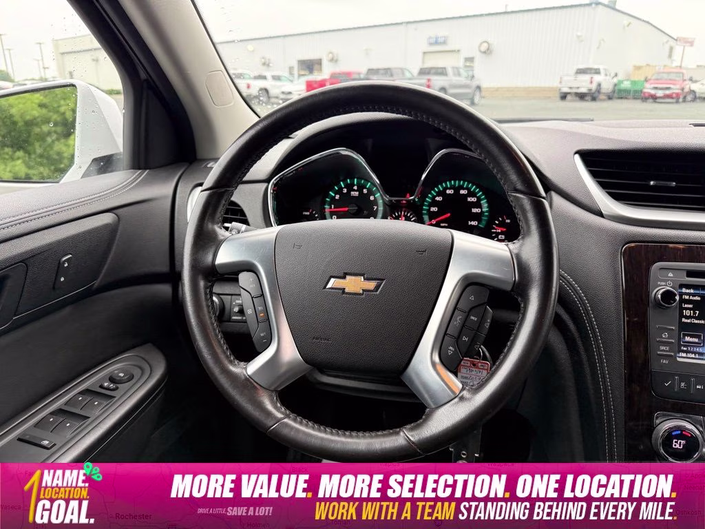 2017 Summit White Chevrolet Traverse 2LT AWD SUV