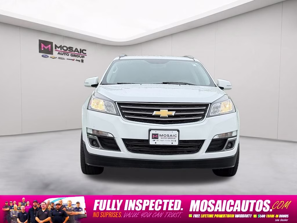 Used 2017 Chevrolet Traverse 2LT with VIN 1GNKVHKD9HJ195683 for sale in Zumbrota, Minnesota