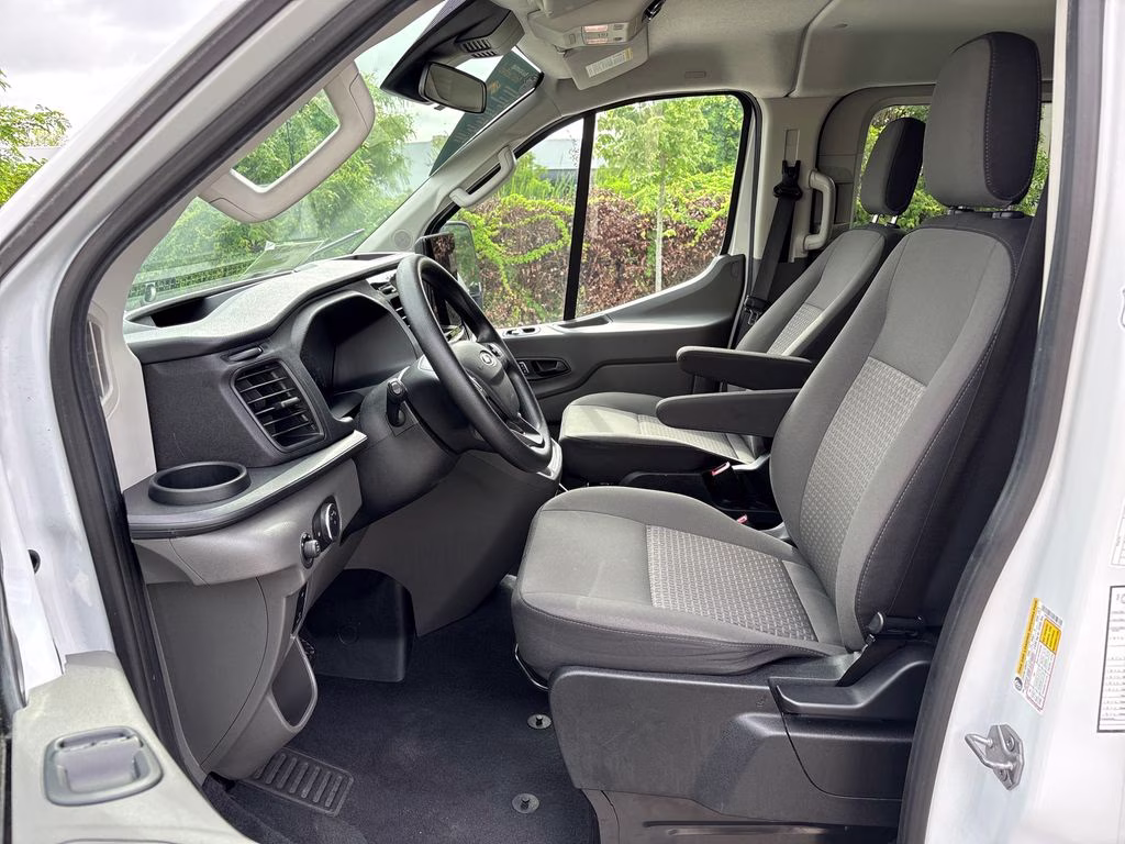 2024 Oxford White Ford Transit-350 XLT RWD Crossover