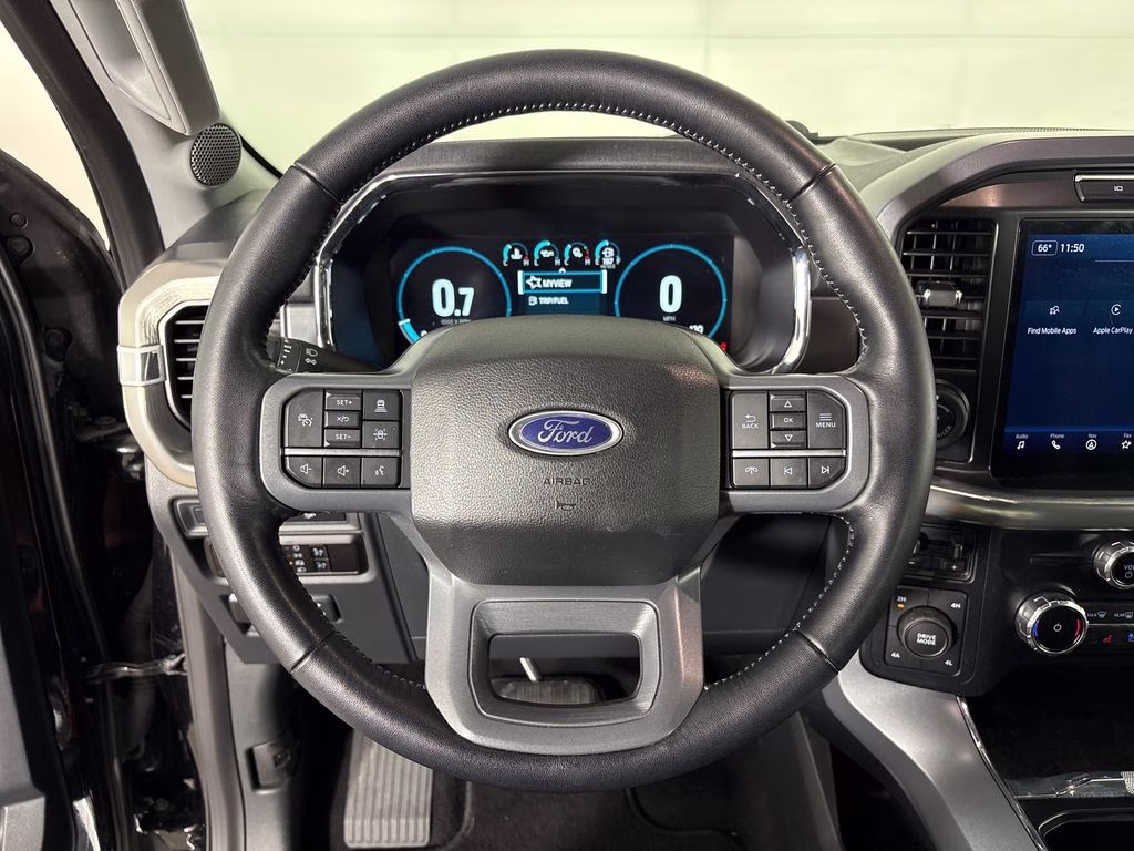 2023 Agate Black Metallic Ford F-150 Lariat 4X4 Truck