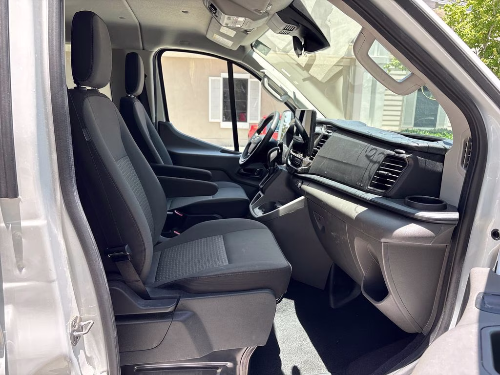 2024 Oxford White Ford Transit-350 XLT RWD Crossover