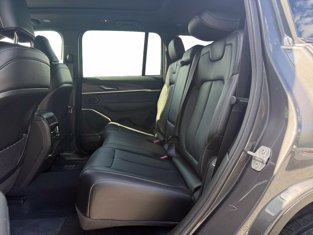 2026 Baltic Gray Metallic Clearcoat Jeep Grand Cherokee Limited RWD SUV