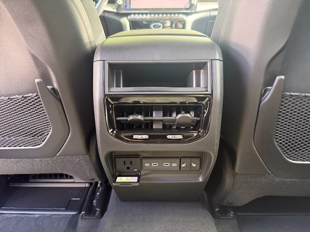 2026 Baltic Gray Metallic Clearcoat Jeep Grand Cherokee Limited RWD SUV