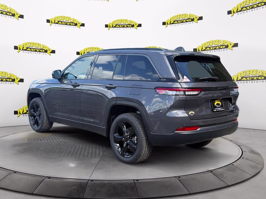 2026 Baltic Gray Metallic Clearcoat Jeep Grand Cherokee Limited RWD SUV