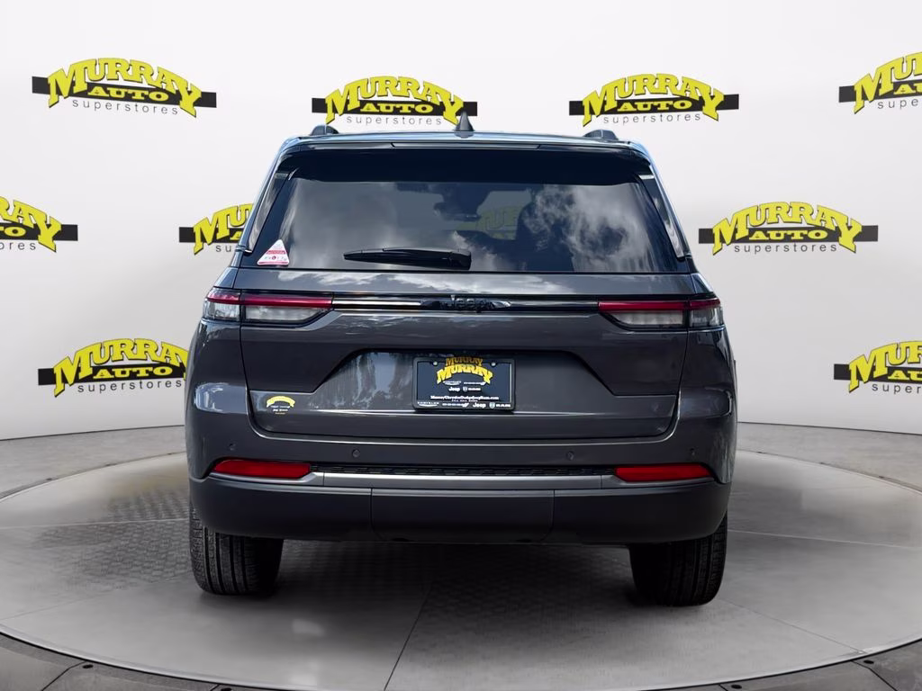 2026 Baltic Gray Metallic Clearcoat Jeep Grand Cherokee Limited RWD SUV