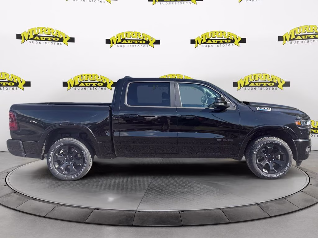 2026 Diamond Black Crystal Pearlcoat Ram 1500 Big Horn/Lone Star RWD Truck
