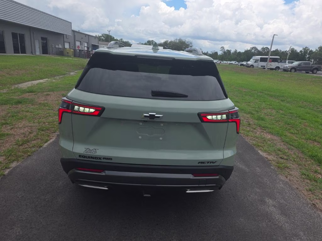 2025 Cacti Green Chevrolet Equinox ACTIV AWD SUV