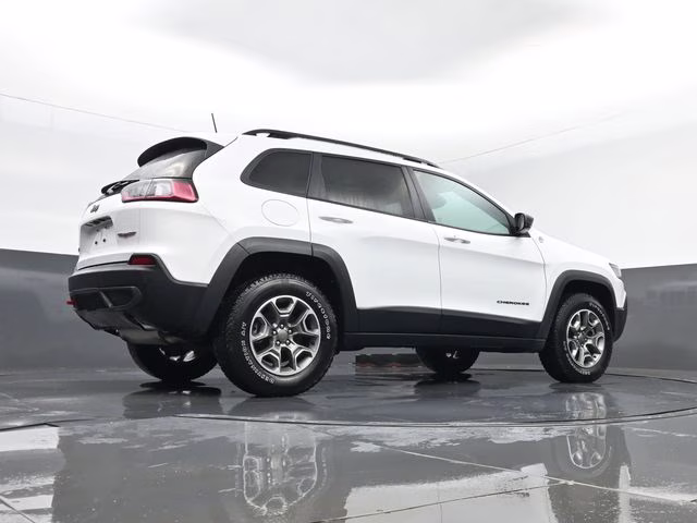 2022 Bright White Clearcoat Jeep Cherokee Trailhawk 4X4 SUV