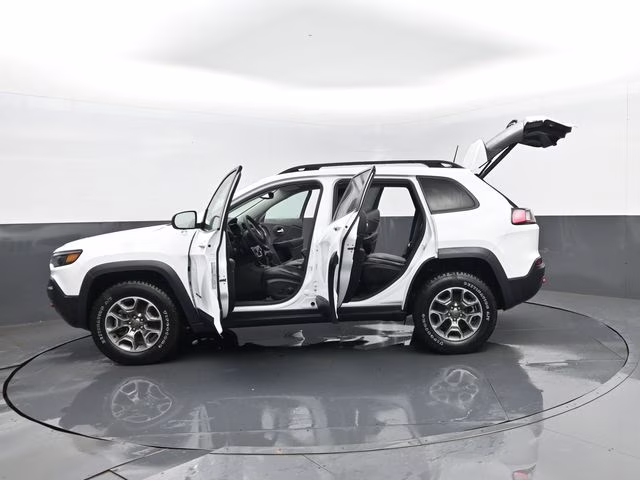 2022 Bright White Clearcoat Jeep Cherokee Trailhawk 4X4 SUV