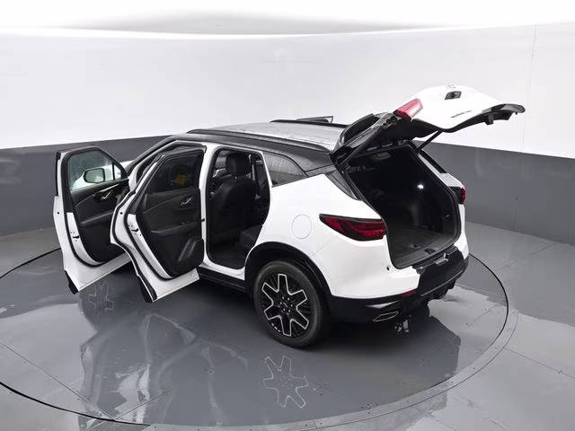 2023 Iridescent Pearl Tricoat Chevrolet Blazer RS AWD SUV