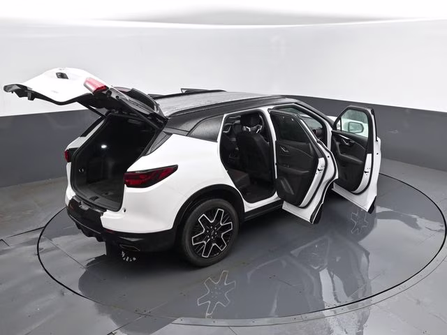 2023 Iridescent Pearl Tricoat Chevrolet Blazer RS AWD SUV