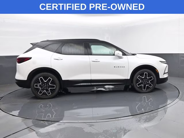 2023 Iridescent Pearl Tricoat Chevrolet Blazer RS AWD SUV