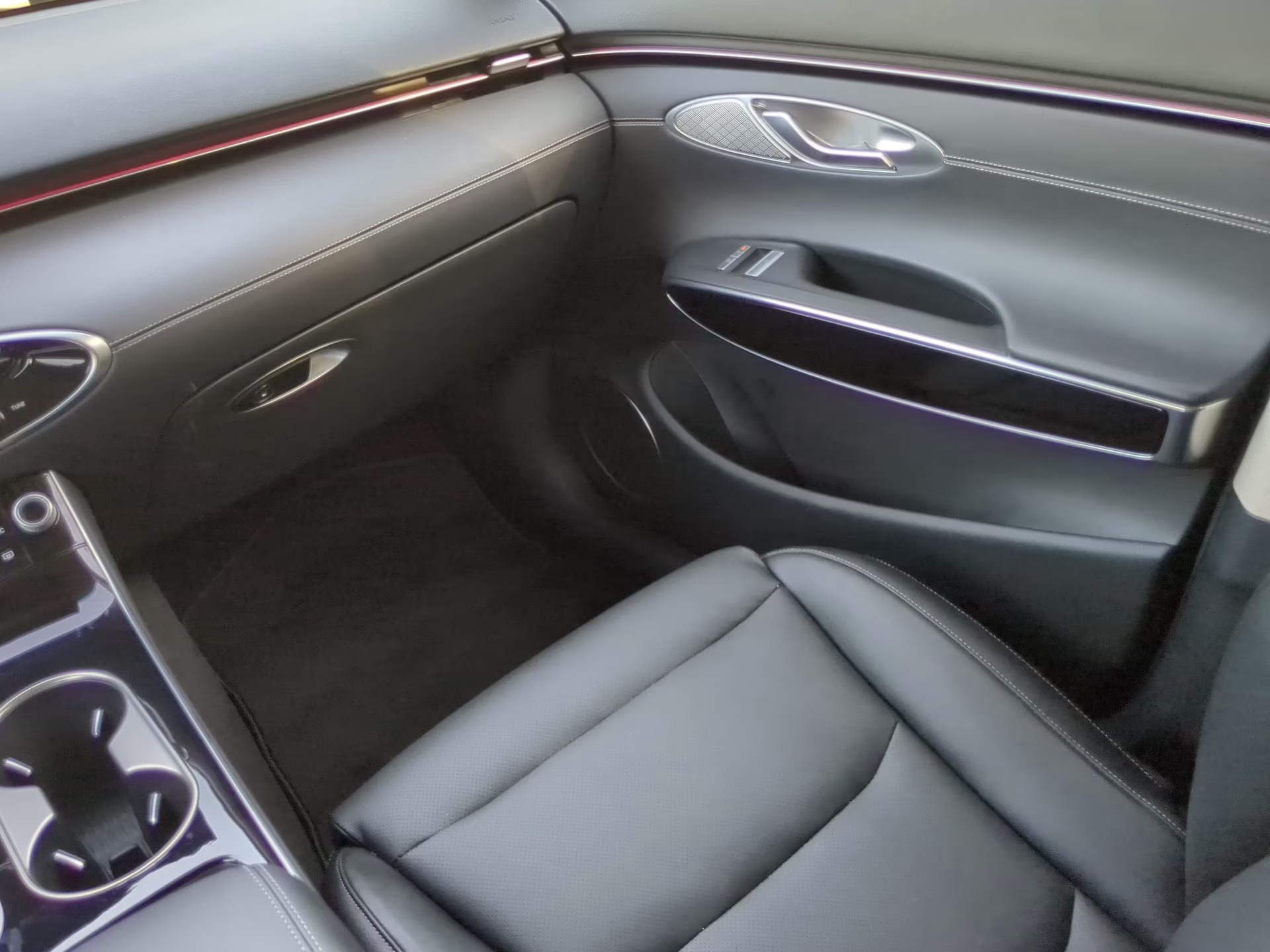2026 Savile Silver Genesis GV70 2.5T AWD SUV