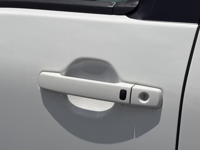 2026 Glacier White Nissan Frontier SV RWD Truck