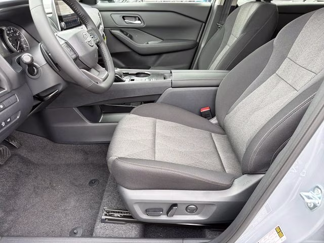 2026 Boulder Gray Pearl Nissan Rogue SV FWD SUV