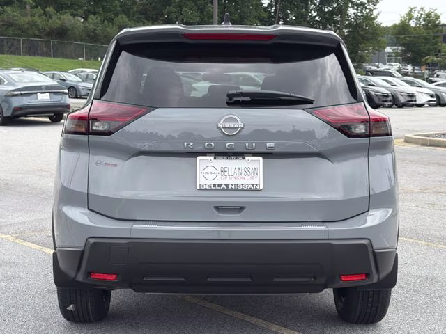 2026 Boulder Gray Pearl Nissan Rogue SV FWD SUV