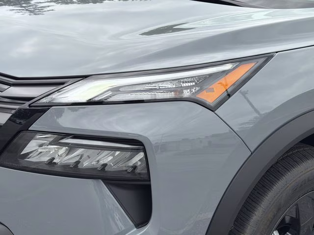 2026 Boulder Gray Pearl Nissan Rogue SV FWD SUV