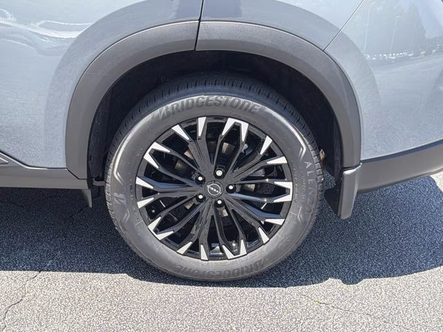 2026 Boulder Gray Pearl Nissan Rogue Dark Armor AWD SUV