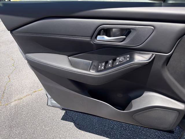 2026 Boulder Gray Pearl Nissan Rogue Dark Armor AWD SUV