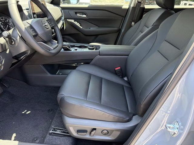 2026 Boulder Gray Pearl Nissan Rogue Dark Armor AWD SUV