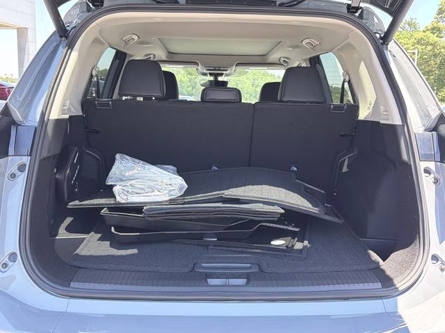 2026 Boulder Gray Pearl Nissan Rogue Dark Armor AWD SUV