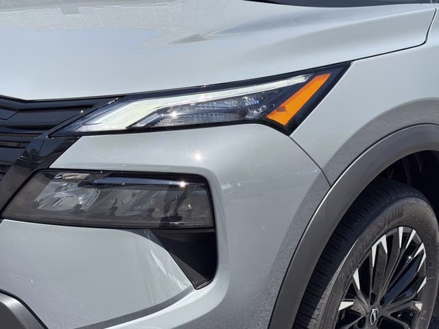 2026 Boulder Gray Pearl Nissan Rogue Dark Armor AWD SUV