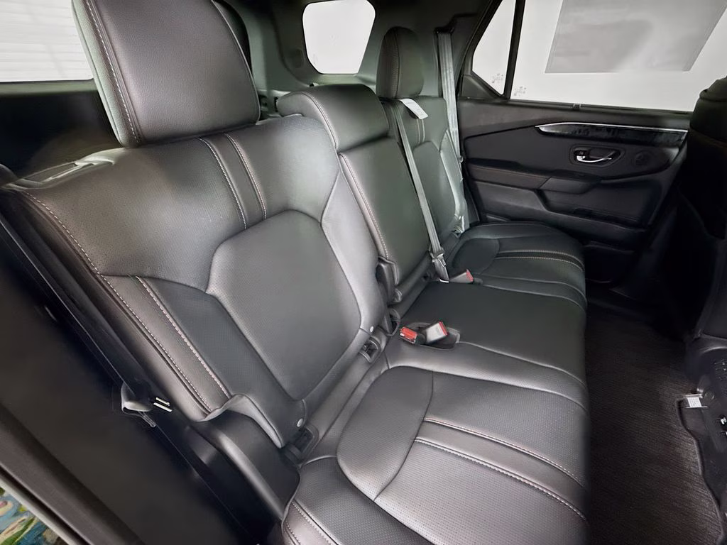 2026 Crystal Black Pearl Honda Passport TrailSport Elite AWD SUV