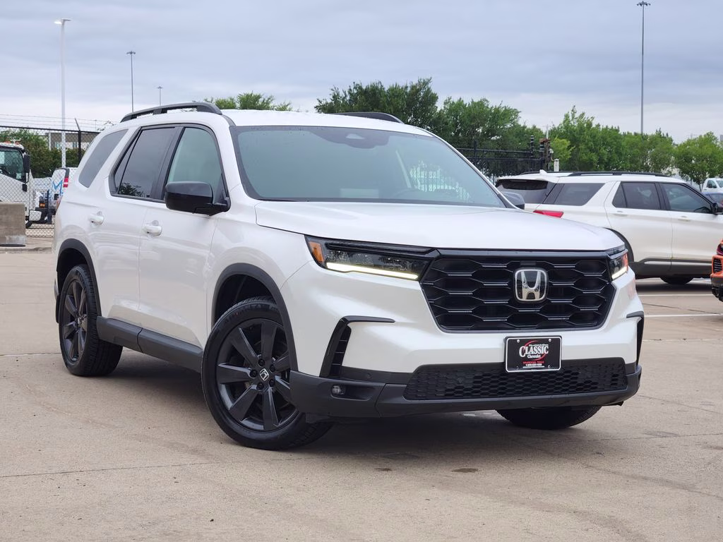 2025 Honda Pilot Sport FWD SUV