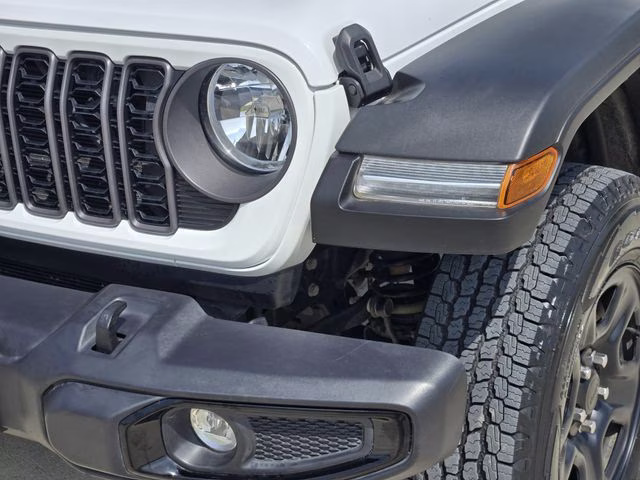 2024 Bright White Clearcoat Jeep Gladiator Sport 4X4 Truck