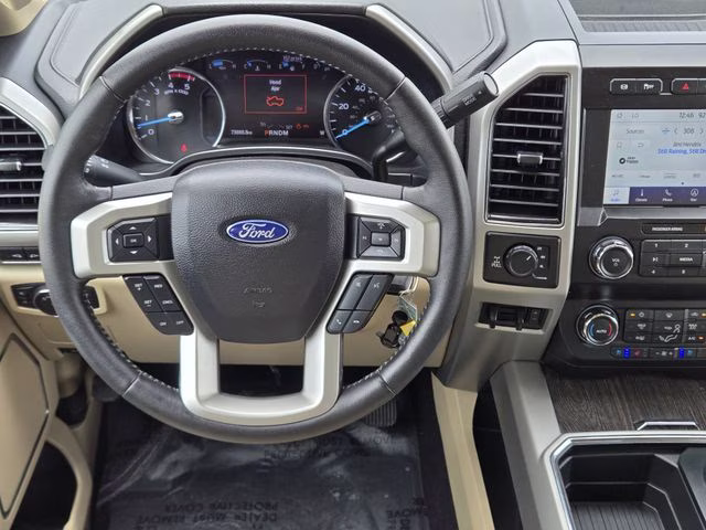 2020 Black Metallic Ford Super Duty F-250 SRW Lariat 4X4 Truck