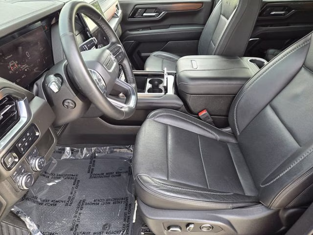 2025 Onyx Black GMC Yukon Denali 4X4 SUV