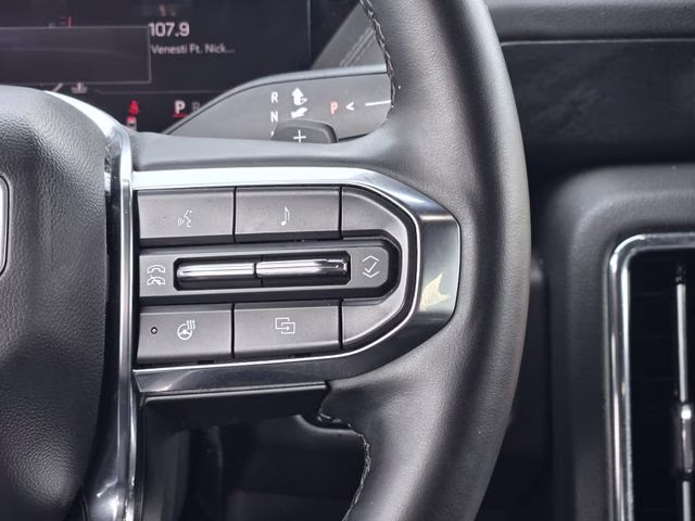 2025 Onyx Black GMC Yukon Denali 4X4 SUV