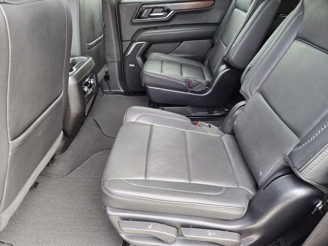 2025 Onyx Black GMC Yukon Denali 4X4 SUV