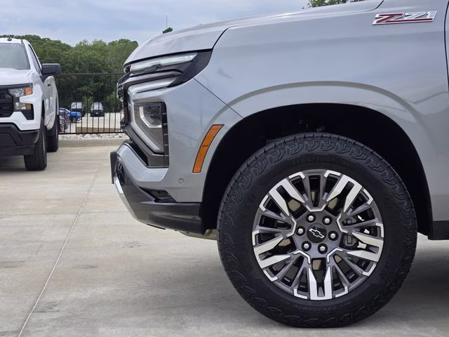 2025 Sterling Gray Metallic Chevrolet Suburban Z71 4X4 SUV