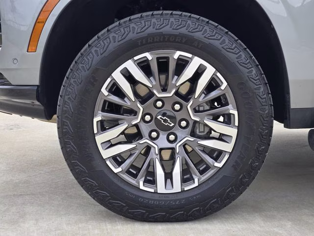2025 Sterling Gray Metallic Chevrolet Suburban Z71 4X4 SUV