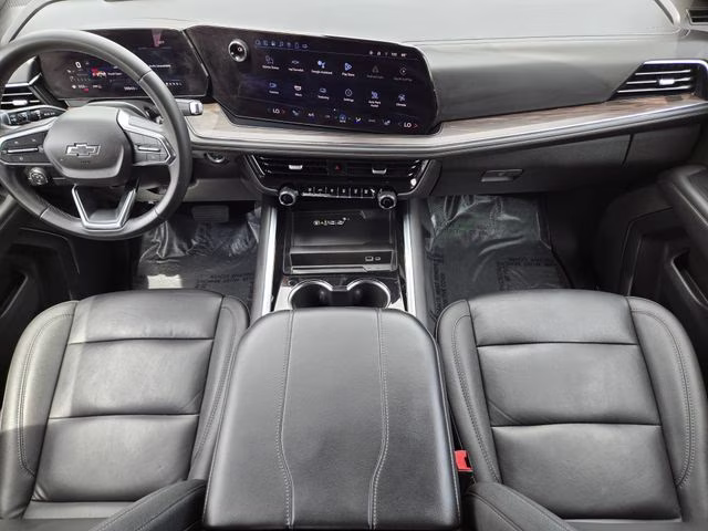 2025 Sterling Gray Metallic Chevrolet Suburban Z71 4X4 SUV