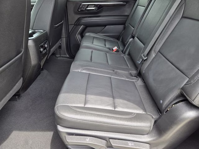 2025 Sterling Gray Metallic Chevrolet Suburban Z71 4X4 SUV