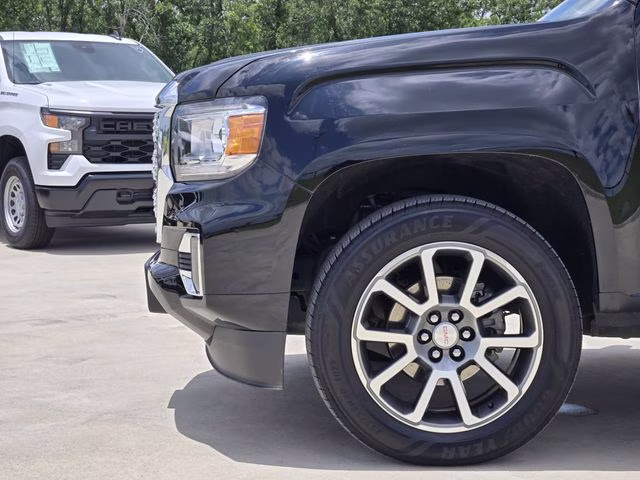 2022 Onyx Black GMC Canyon Denali 4X4 Truck