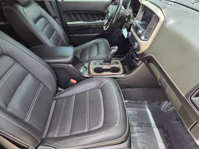 2022 Onyx Black GMC Canyon Denali 4X4 Truck