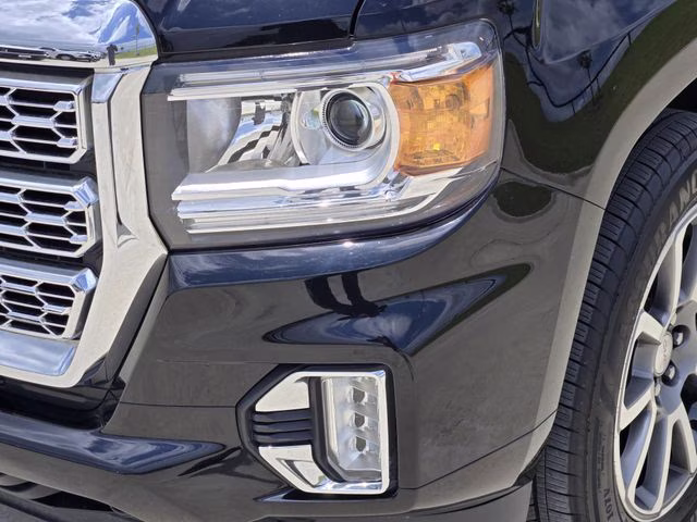 2022 Onyx Black GMC Canyon Denali 4X4 Truck