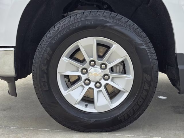 2025 Summit White Chevrolet Silverado 1500 LT 4X4 Truck