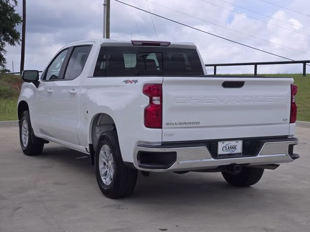 2025 Summit White Chevrolet Silverado 1500 LT 4X4 Truck