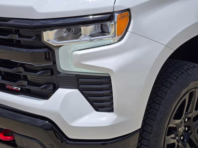 2026 Summit White Chevrolet Silverado 1500 LT Trail Boss 4X4 Truck
