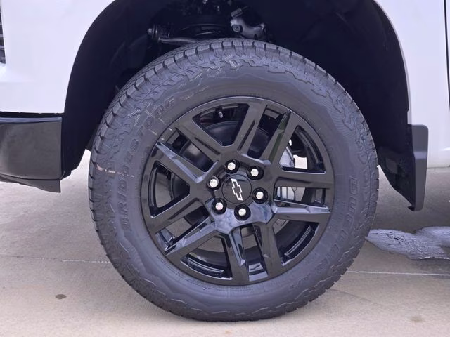2026 Summit White Chevrolet Silverado 1500 LT Trail Boss 4X4 Truck