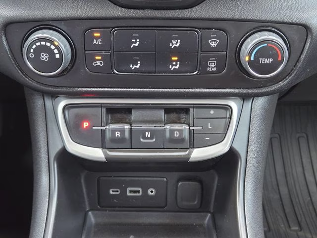 2023 Sterling Metallic GMC Terrain SLE FWD SUV