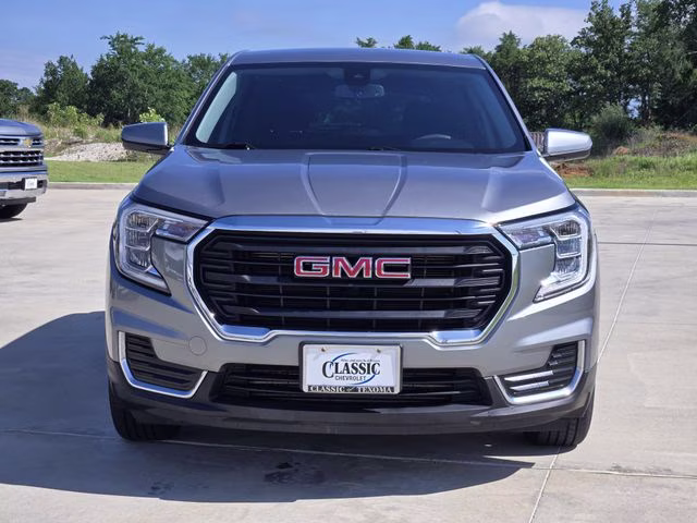 2023 Sterling Metallic GMC Terrain SLE FWD SUV