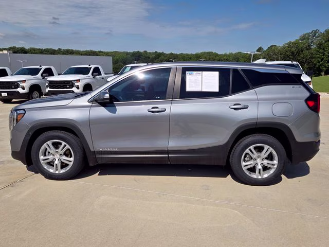 2023 Sterling Metallic GMC Terrain SLE FWD SUV