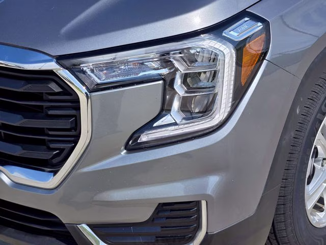 2023 Sterling Metallic GMC Terrain SLE FWD SUV