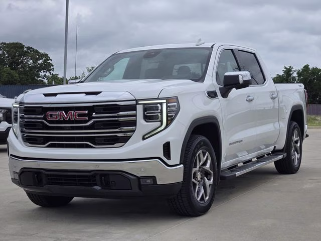 2024 Summit White GMC Sierra 1500 SLT 4X4 Truck